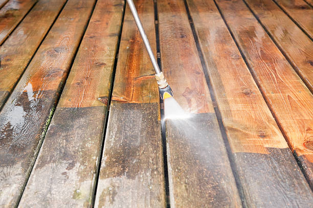 Best Local Pressure Washing Services  in Montauk, NY