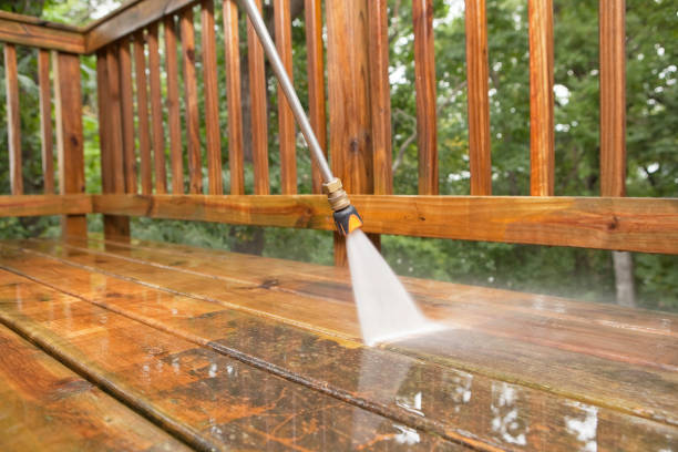 Best Local Pressure Washing Services  in Montauk, NY